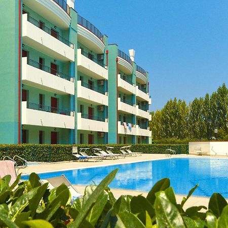 Apartment In Caorle With Heating Exterior foto