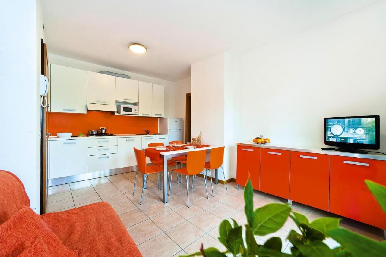 Apartment In Caorle With Heating Exterior foto